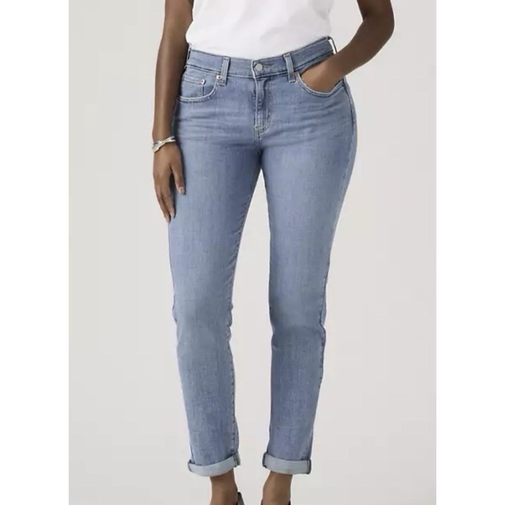Levi's Sculpt Boyfriend Tapered Leg Mid rise Jeans Size 10 W31 L28 NWT - Picture 4 of 6